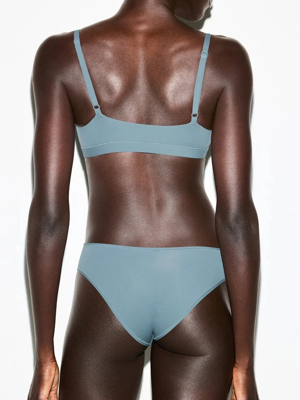 Skims fits everybody scoop bralette and cheeky brief